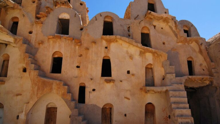 Casas de adobe típicas de túnez