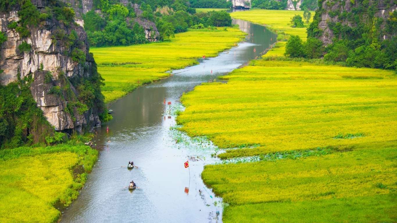 Paseo en barca por los arrozales de Tam Coc