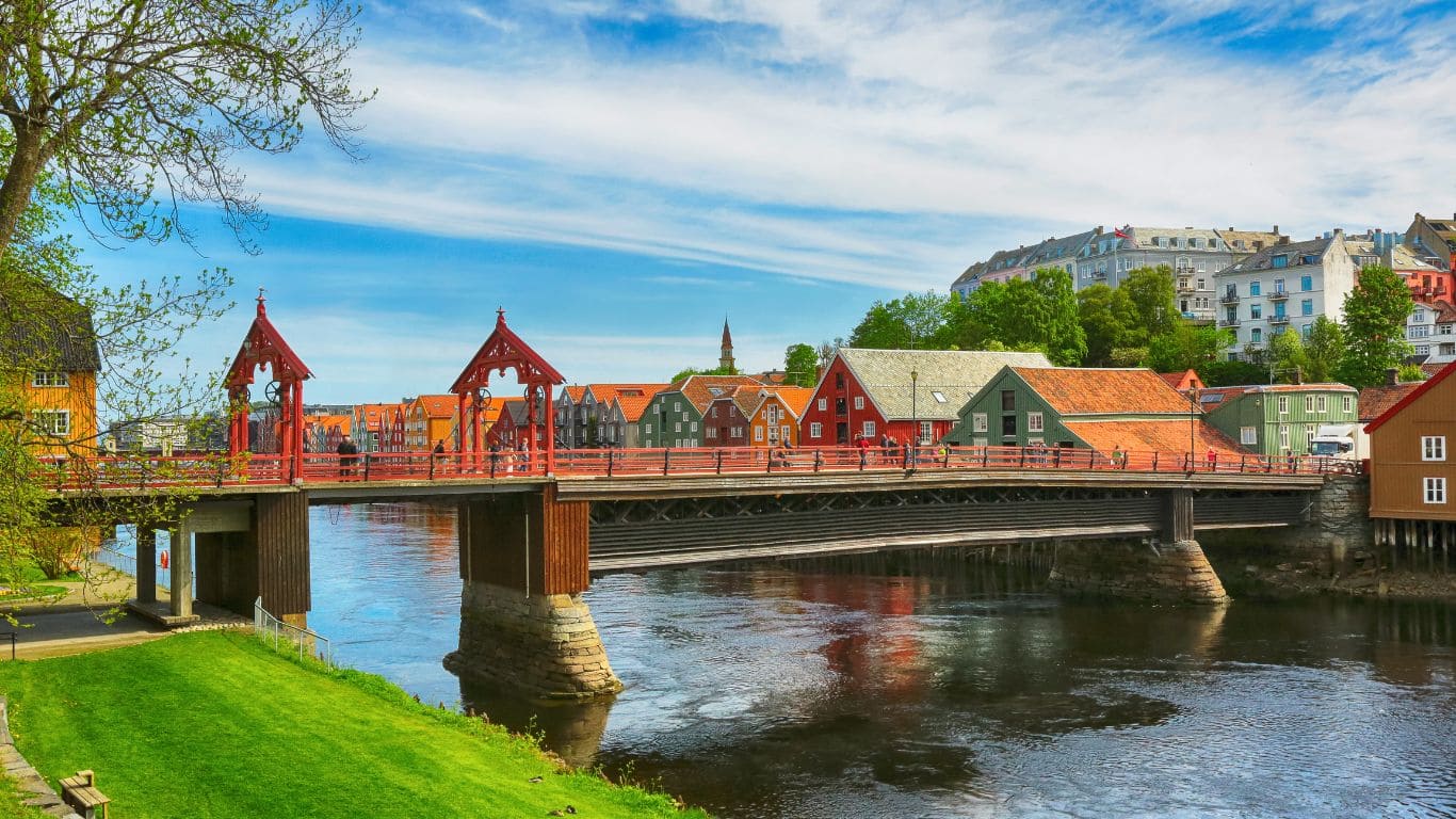 Puente viejo de Trondheim