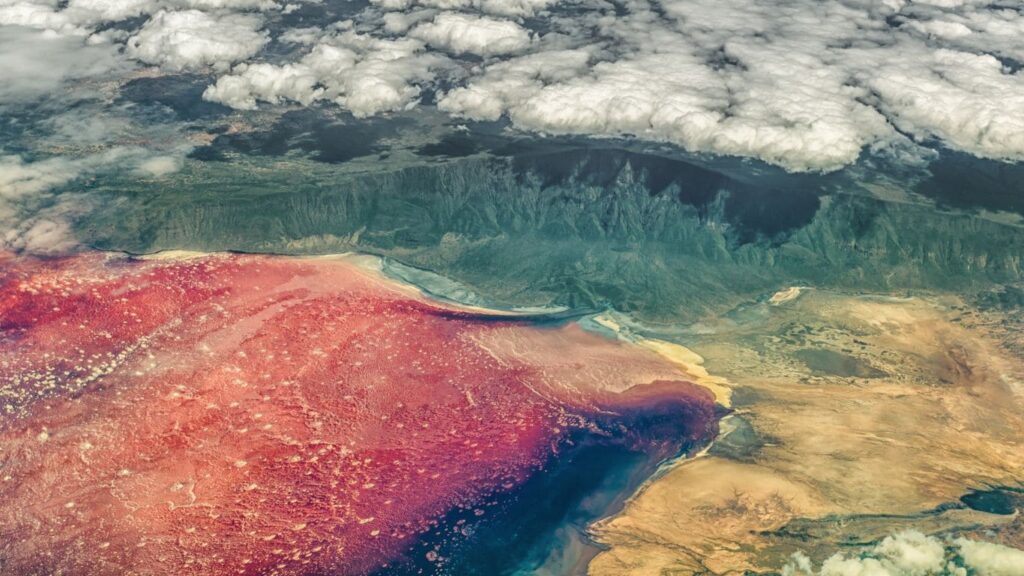 vista avión lago natrón